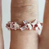 Кольца кластера, модное геометрическое кольцо на палец с фианитом для женщин, 3 цвета металла, повседневная одежда, современный темперамент, женские аксессуары, модные ювелирные изделия