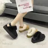 2023 neue Winter Marke Plüsch Baumwolle Hausschuhe Frauen Wohnungen Schuhe Mode Plattform Casual Hause Wildleder Fell Warme Slingback Flip-Flops t231104