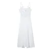 Sukienki swobodne wieczorne przyjęcie dla kobiet 2023 Pasek spaghetti elegancka biała satynowa sukienka seksowna otwarta plecy wycięta lato midi