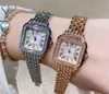 Modelo superior Moda Cuadrado Romano Tanque Dial Relojes de señora 30 mm Casual Abeja Diamantes Anillo Reloj Mujer oro rosa caja de plata Reloj femenino de lujo Regalos