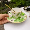 Tazze Piattini 1 Tazza Piatto Bone China Caffè Colazione In Ceramica Ragazza Bella Nicchia Retro Lusso Conveniente E Piattino Regalo