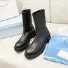 2023-Ontwerpers Monolith Chelsea Winter Laarzen Vrouwen Lakleer Platform Enkellaars Zwart Pull-On Chunky Combat Booties Vrouw schoenen
