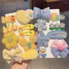 Saç aksesuarları 8pcs/set toddler kız için sevimli saç tokası kawaii hayvan çiçek bowknot klips bebek sonbahar kış peluş çocuk şapkası