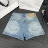 Kvinnors shorts designer metall badge jean kvinnor hög midja jeans sommar sexiga korta byxor casual stil denim me1n