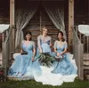 2023 Light Sky Blue Bridesmaid Dresses Sheer Neck Short Sleeve Floor Length Lace Applicques Country Wedding Guest Clows Maxi