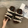 LAN CABINET KOREAN VERSION Fashionabla Plush Slippers for Women Shoes Tidig Autumn New Internet Red Thick Soled Plush Shoes 231007