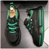 Nouvelles baskets d'hiver pour hommes de la plate-forme noire de mode Hommes de chaussures grosses entraîneurs entraîneurs de rue des chaussures masculines tenis masculino 898