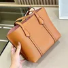 Diseñador PERRY Bolso Bolso de mujer Monedero Un hombro Crossbody Bolsos de cuero genuino Señora Tote Tamaño 24 cm