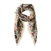 Sarongs 90 fyrkantiga halsduk Japan och Sydkorea Imitation Silk Scarf Female Spring and Summer New Floral Print Small Square Scarf P230403