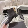 2024 Designer Boots Luxury Leather Cha Casual Shoes Booties Over The Kne Womens Boots Winter Boot Designer Women Chane Bottes Red Bottom Läder Chaussure Genou