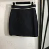 Modna pojedyncza piersi pół spódnicy kobiety wysoka w pasie krótka spódnica seksowna guzika Pakiet Pakiet bioder