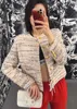 Giacche da donna firmate di lusso C Stripe Piccolo cappotto profumato Tweed Color Clip alta edizione Girocollo Top cardigan lavorato a maglia stile celebrità francese X8GI