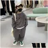 Set di abbigliamento Designer Vestiti per neonati Maglione invernale per bambini e tuta da camion Manica lunga Ragazzi Ragazze Abiti Felpe con cappuccio per bambini Consegna drop K Dhwpk