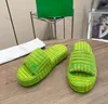 Resort éponge pantoufles femmes concepteur diapositives tissu éponge tissage rond bout ouvert sandale chaussures de luxe