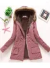 Casacos de trincheira feminina Women Mulheres de algodão com algodão com capuz Menas com capuz de médio porte de espessura casual parka xxxl snow outwear