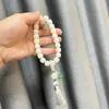 Fil naturel Bodhi dix-huit perles de prière, racine de graine originale, jouet à main, petits ornements artistiques Hanfu