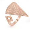 Pierścionki ślubne Rose Gold Trójkąt rozmiar palenia Trendy otwarty kryształ dla kobiet geometria mody Kobieta biżuteria w Hawson