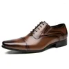 Kleidschuhe für Herren aus echtem Leder mit spitzer Zehenpartie, formelle italienische Oxford-Business-Designer-Hochzeit