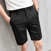 Shorts masculinos shorts plissados ​​de verão masculino shorts brancos de moda coreana Casuais Roupas de trabalho respirável confortável e fino Bermuda 230404