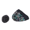 Sombrero de invierno con lentejuelas en relieve Moda temperamental Causal Gorros elegantes de invierno con pompón Mujeres Sombrero de Navidad de lentejuelas de punto cálido DF315