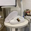 Scarpe sportive per bambini dal design di lusso Scarpe casual in pelle per bambini per bambini Scarpe da ginnastica per ragazze e ragazzi Scarpe da scuola di moda primaverili e autunnali