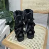 Buty 2023 Kobiety zimowe botki projektanckie Buty Girl Klasyczne buty śnieżne Krótki łuk mini futra czarne kasztanki różowe buty damskie rozmiar 4-13 t231104