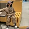 Ensembles de vêtements Bébé Enfants Designer Sweats à capuche à manches longues et Set Garçons Filles Survêtements de luxe Enfants Outfit Sportsuits Ess Sweat à capuche Drop Dhwh8