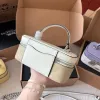 Designer Mini borsa a tracolla per trucco borsa per il pranzo Borsa per il lavaggio in vera pelle di lusso Frizione con patta vanità Borse da donna Totes Borse a tracolla per cosmetici moda uomo