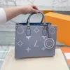 حقائب يد نسائية فاخرة من جلد البقر بتصميم MM onthego حقيبة يد منقوشة بالزهور Shouder Crossbody حقائب يد للسيدات أزهار منقوشة جانبية مع حقيبة غبار أصلية