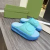 2023 Sandal Slipper Internet Celebryty Burst Solid 4 Kolor Płaski Obcasy Brakuje Zagusta 35-41