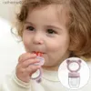 Sucettes # Bébé Sucette Mangeoire À Fruits Avec Couvercle Silicone Nouveau-Né Mamelon Fruits Frais Aliments Légumes Alimentation Sucette Bébé Dentition ToysL231104