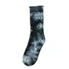 Chaussettes homme 2023 Tie-Dyed Skate Coton Hommes Femmes Daisy Chaussette Genou-Haute Drôle Course Randonnée Tie Dye Harajuku Hip Hop Heureux