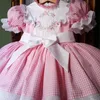 女の子のドレスベイビーサマーピンクの格子縞の花刺繍トルコのプリンセスドレス誕生日結婚式バプテスマホリデーカジュアル230403