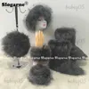 2023 Set di moda Donna Inverno Furry Stivali da neve Borsa Berretto di pelliccia Peluche Ragazza calda Fluffy Set Fascia per capelli Cappelli da sci Borsa T231106