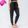 LU-01 Women Yoga Ninth Pants Running Fitness Joggers z kieszenią na zamek błyskawiczny Elastyczne jogging 4 kolory D2023SS