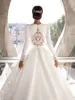 2023 Robe de mariée en satin blanc grande taille arabe Aso Ebi cristaux robe de mariée à manches longues fille noire scintillante sexy col en V robes de mariée élégante robe de mariée bohème robe