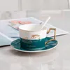 Tasses tasse à café en céramique européenne petite tasse de luxe ensemble après-midi thé fleur cadeau de noël et poterie tasses Bar