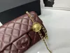 Bolso de diseñador, bolso, bolso, bolso de mujer de diseñador, bolso de hombro, bolso cruzado de diseñador para mujer, recién llegado, bolsos de cuero genuino con cadena larga de bola dorada