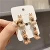 Orecchini a forma di orso per donne designer Stud Girls orecchini Moda Corea Argento Ago Orecchini autunnali e invernali Simpatici orecchini a bottone con orecchie di coniglio floccati