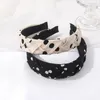 Party Favor Polka Dot Hairpin With Broad Edge pannband Kvinnors allomfattande hårband