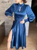 Casual Dresses Mnealways18 Eleganta aftonklänningar Navy Hollow Out Woman Satin Midi Party Dress Spring Lantern Sleeves Sliky Keyhole Dress 230404