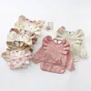 Bibs Burp Cloths Baby Feeding Bibs With Pocket For born Angel Wings Kids Waterproof Long Sleeve Art Smock Baby Stuff Anti-dirty Dinning Apron 230404