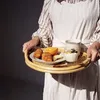 Mutfak Depolama El yapımı rattan servis tepsisi kulplu kahvaltı için dekoratif sehpa