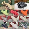 Diapositives Pantoufles Chaussures Casual Plage Résine Diapositive Lune Gris Minéral Bleu Andal Graffiti Os Caoutchouc MXT Désert Sable Brun Plat Hommes Femmes Vermillion Rouge Designers S05