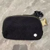 Yoga Lu Bag 20 цветов везде Поясная сумка Fanny Pack Дизайнерская классическая нагрудная поясная сумка Нейлон Женская сумка на плечо 1 л Вместимость Косая поясная сумка с ремнем С