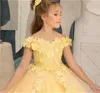 Robes de fille Jaune 3D Applique Fluffy Tulle Robe De Fleur Pour Le Mariage Élégant Petits Enfants Première Communion Robes De Fête D'anniversaire