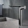 Torneiras de pia do banheiro Torneira de bacia preta e fria única bancada montada vaidade misturador de latão sólido cinza