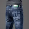 Herr jeans designer designer klassiska mäns jeans vaqueros ariat mode denim blå smala byxor stretcasual zqo2 hiu5