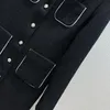 2023 Autumn Black Solid Color Kurtura Długie rękawowe przyciski okrągłe szyi z pojedynczą kurtki z pojedynczym kurtkami Płaszcz Krótka warstwa Z3G312001