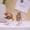 Oggetti decorativi Figurine Kawaii Maiale sulla toilette Aniaml Figurine Simpatico maialino Ornamento Resina Home Desktop Decorazione della stanza di riposo Regalo per bambini 230404